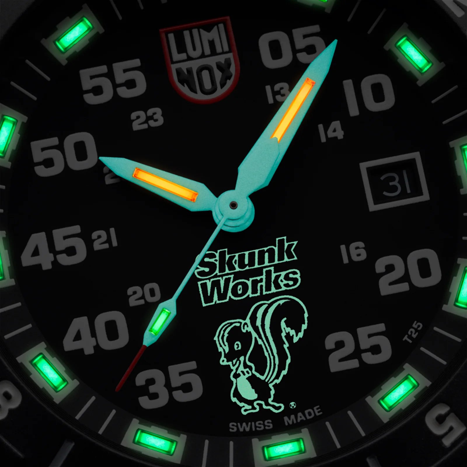F-117 Nighthawk x Skunk Works Heritage Pilot Watch XA.6442.H Luminox