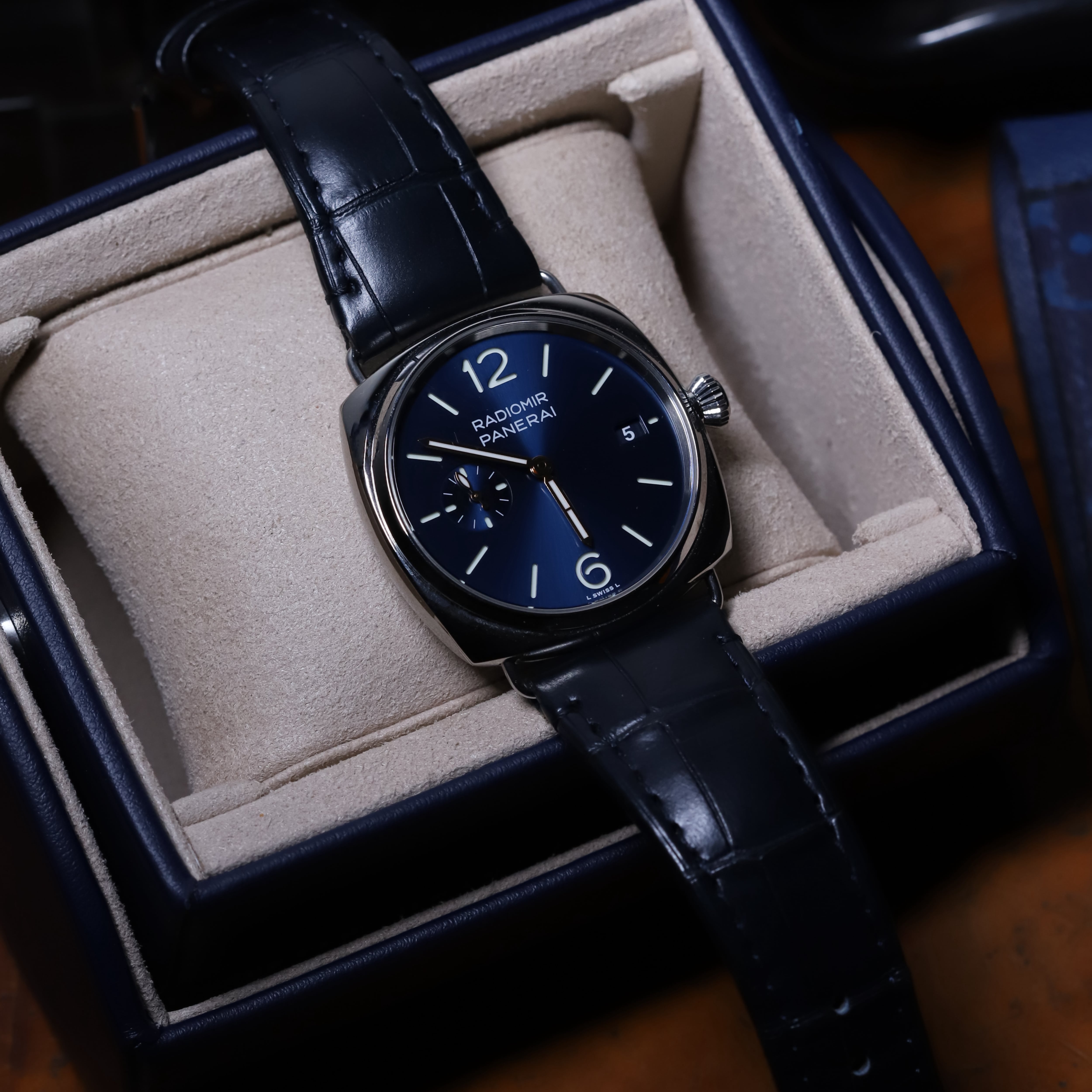Panerai Radiomir Quaranta PAM01571 – 40mm Automatic – Brand New