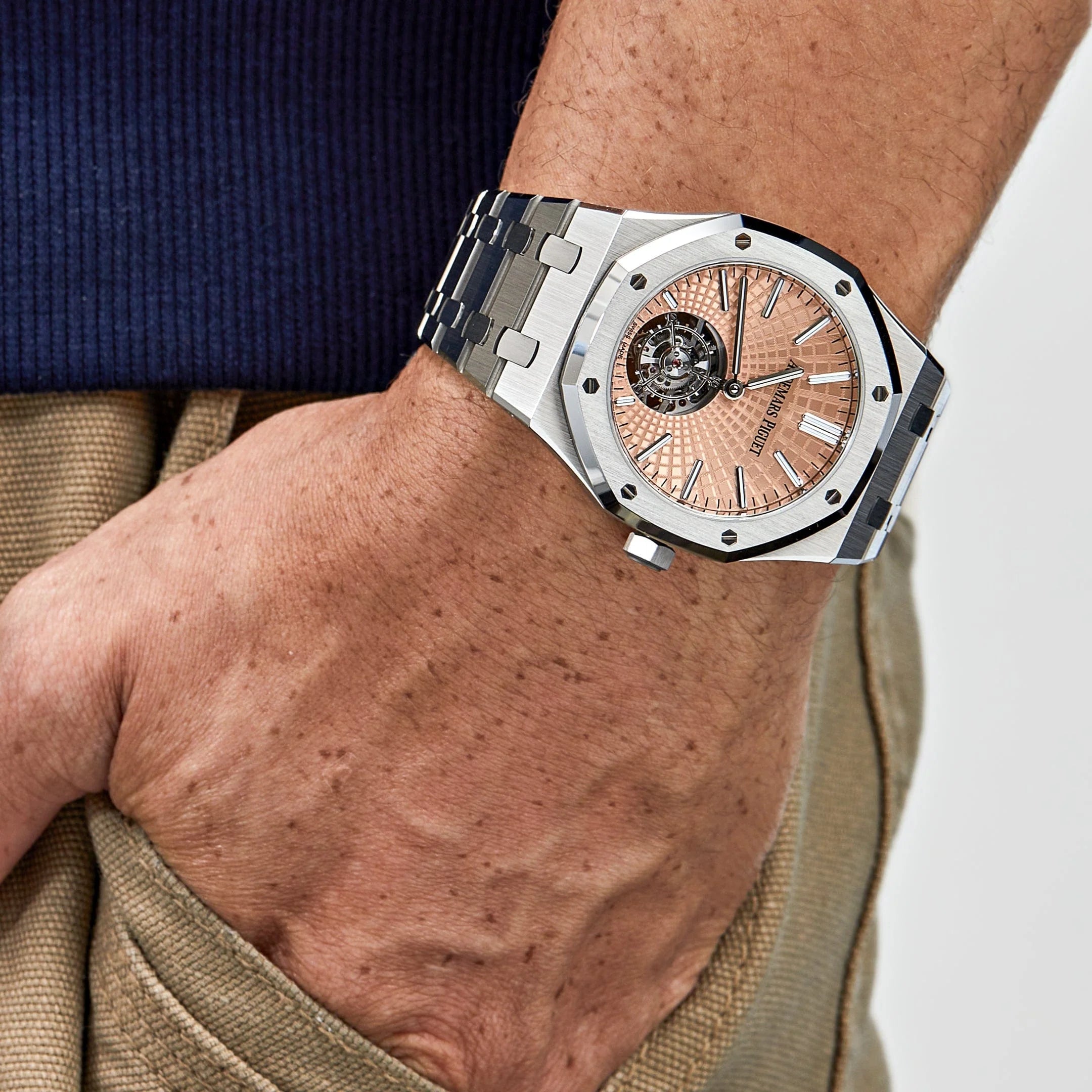 Audemars Piguet Royal Oak 26531TI.OO.1220TI.01 Flying Tourbillon Titanium 41mm Salmon Dial