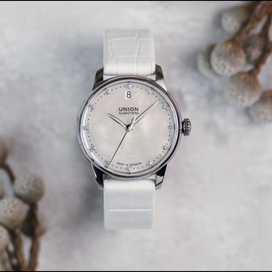 تاريخ السلسلة