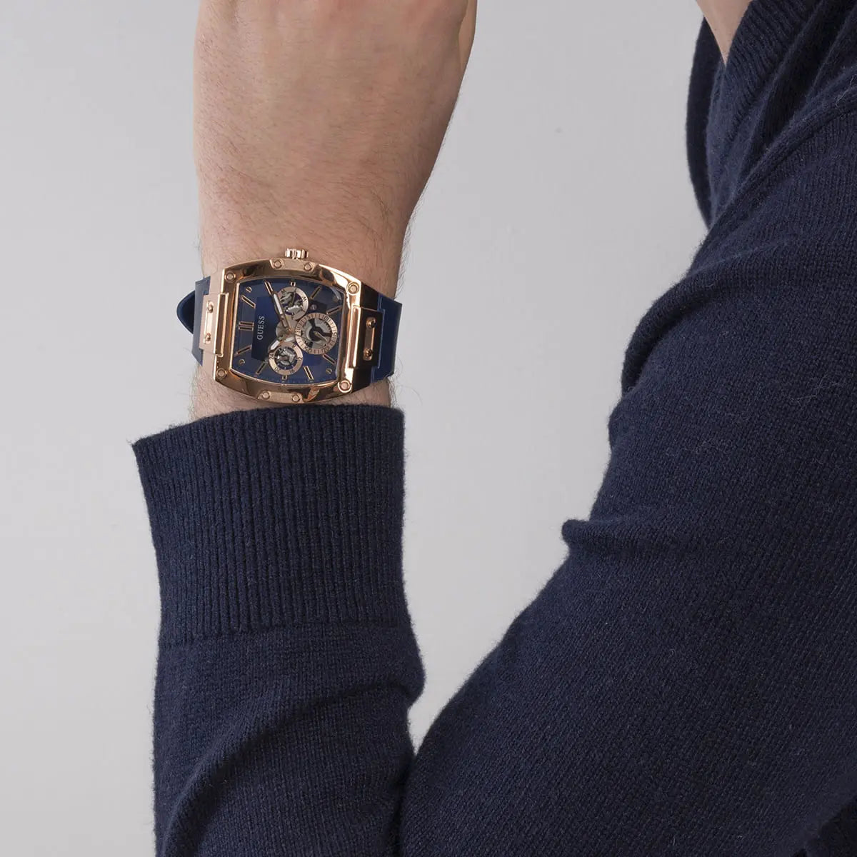 Guess - GW0202G4 Guess