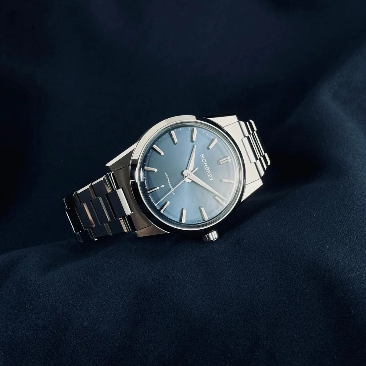 MB1 Series Automatic L10 - Blue MB1R0-L10-BL-M1 Monbrey