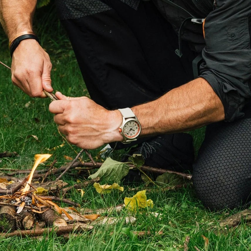 Bear Grylls Survival Land 43mm XB.3717 Luminox
