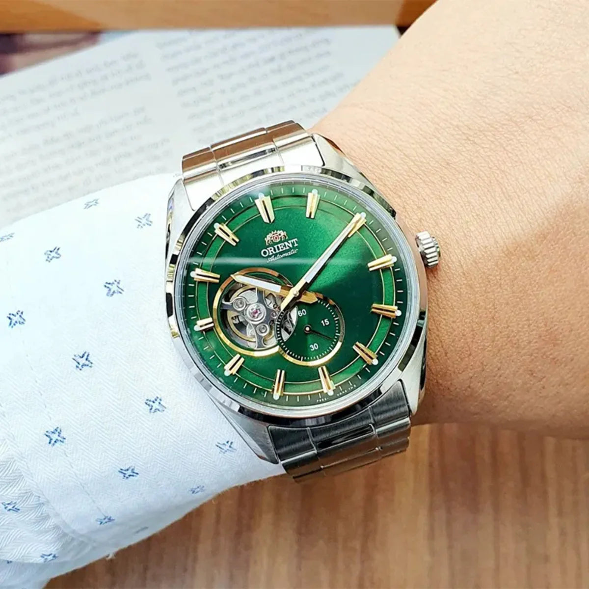 ORIENT MEN'S CONTEMPORARY AUTOMATIC SEMI-SKELETON WATCH