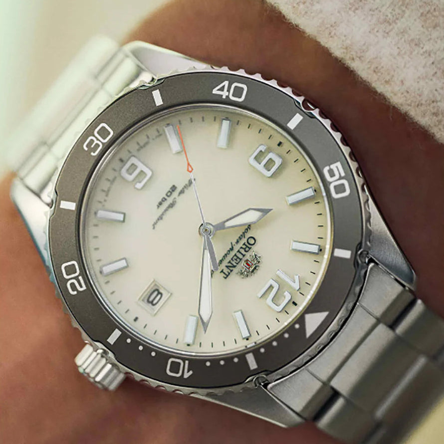 ORIENT SPORTS MAKO 40 SOLAR GENTS WATCH