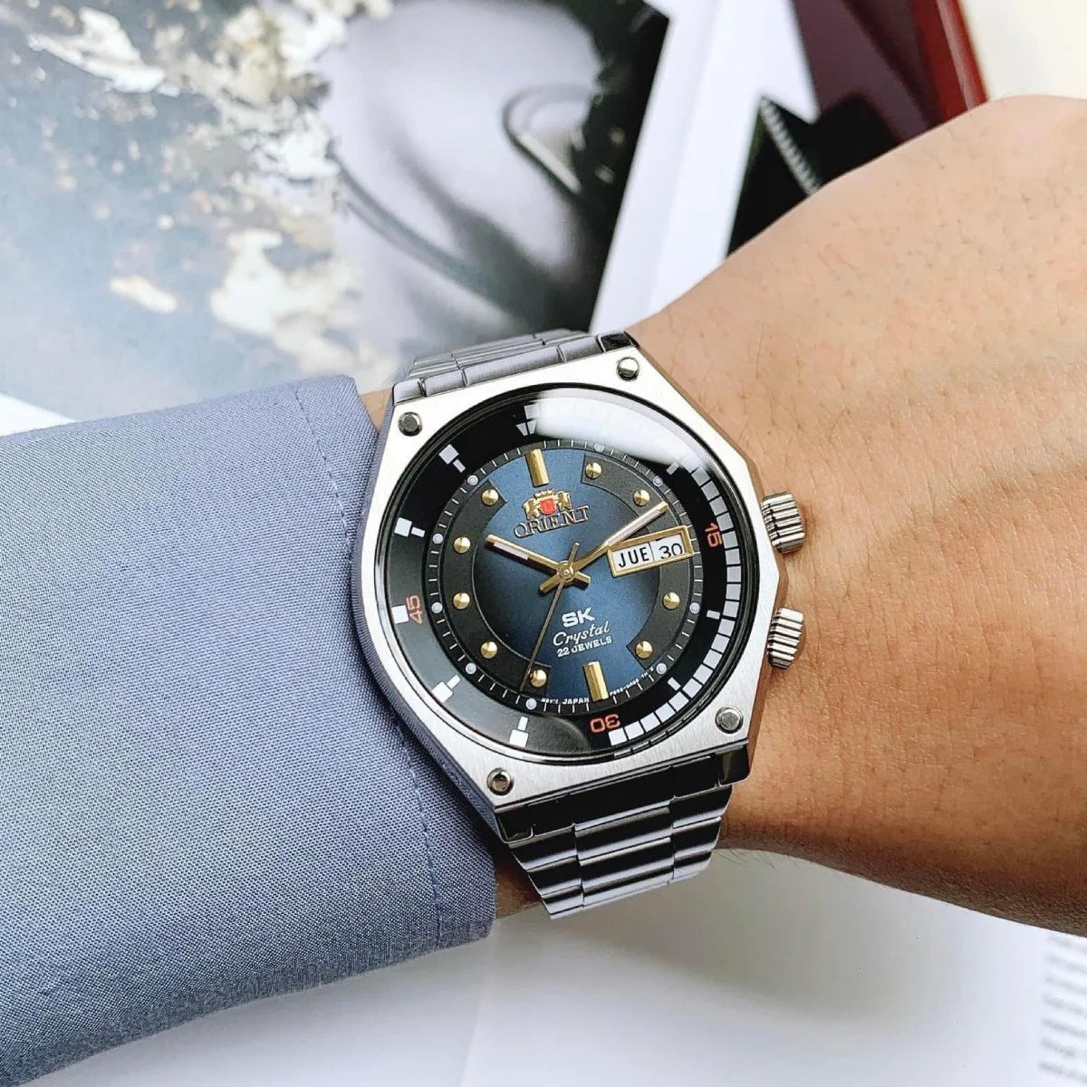 ORIENT MEN'S SPORTS AUTOMATIC NEO 70'S REVIVAL WATCH