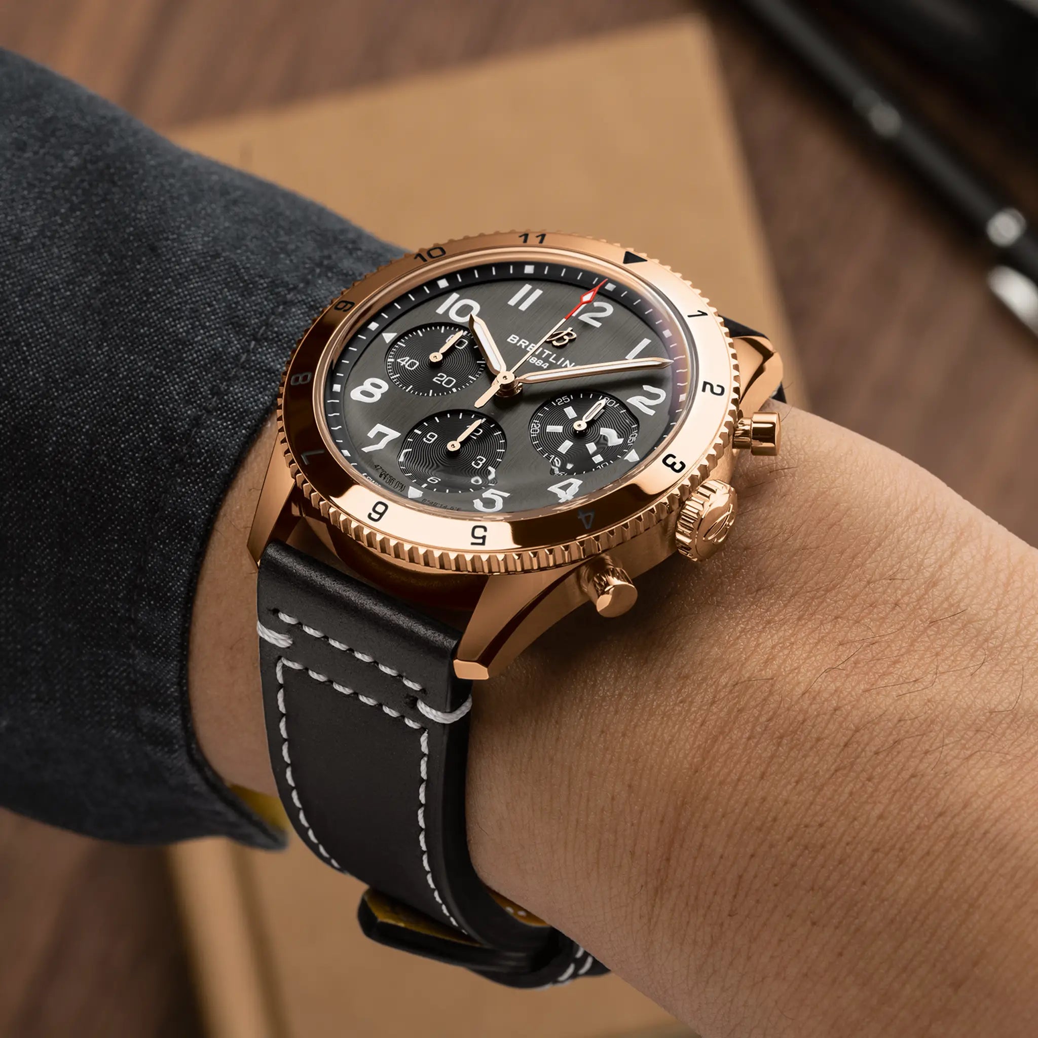 Classic AVI Chronograph 42 P-51 Mustang Breitling
