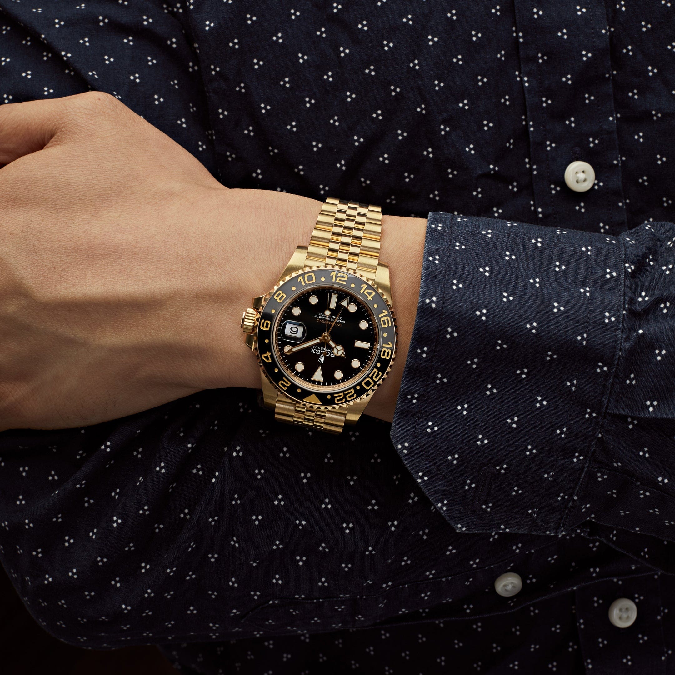 Rolex GMT Master II Oyester Perpetual 126718GRNR-0001 18ct Yellow Gold Black Dial