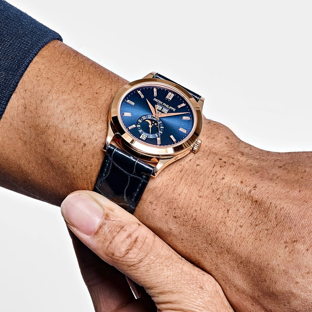 Patek Philippe Complications 5396R-015 Annual Calendar Moon Phase Blue Dial 38.5Mm 18K Rose Gold