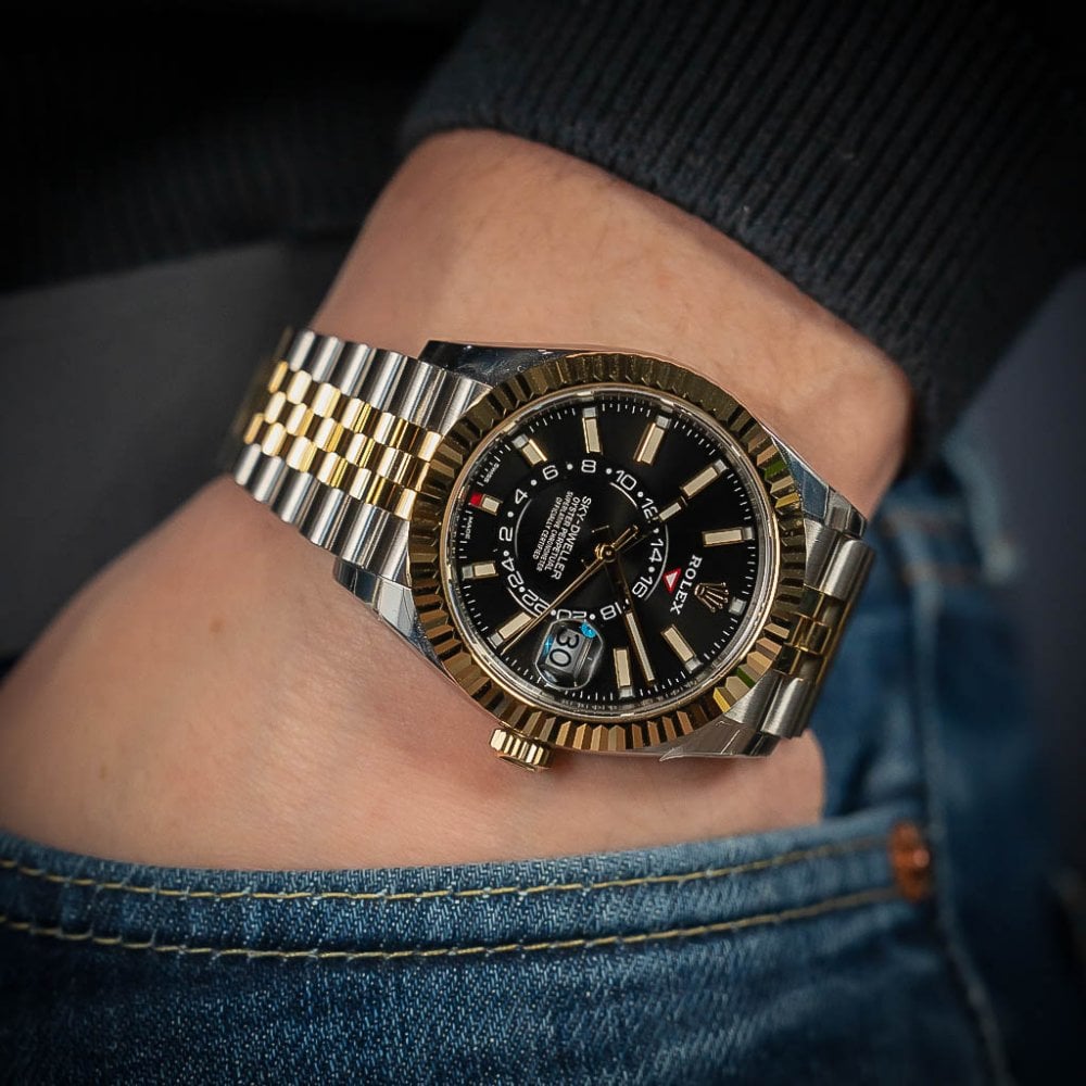 Rolex Sky Dweller 326933 Bk Black Index Dial 42Mm18Kt Yellow Gold And Steel Men’S Watch
