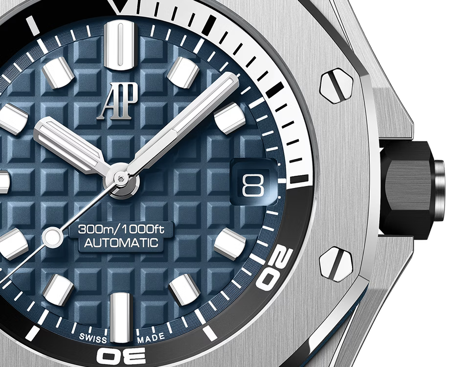 Audemars Piguet Royal Oak 15720ST.OO.A027CA.01 Offshore Diver Blue Marine 42Mm Limited Edition Men’S Watch