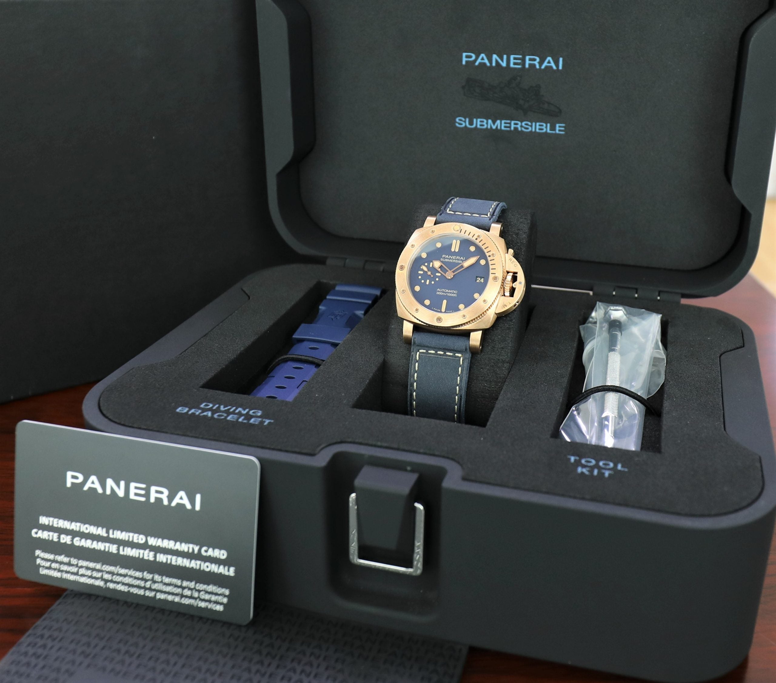 Panerai Submersible Bronzo Blu Abisso PAM01074 - Azzam Watches 