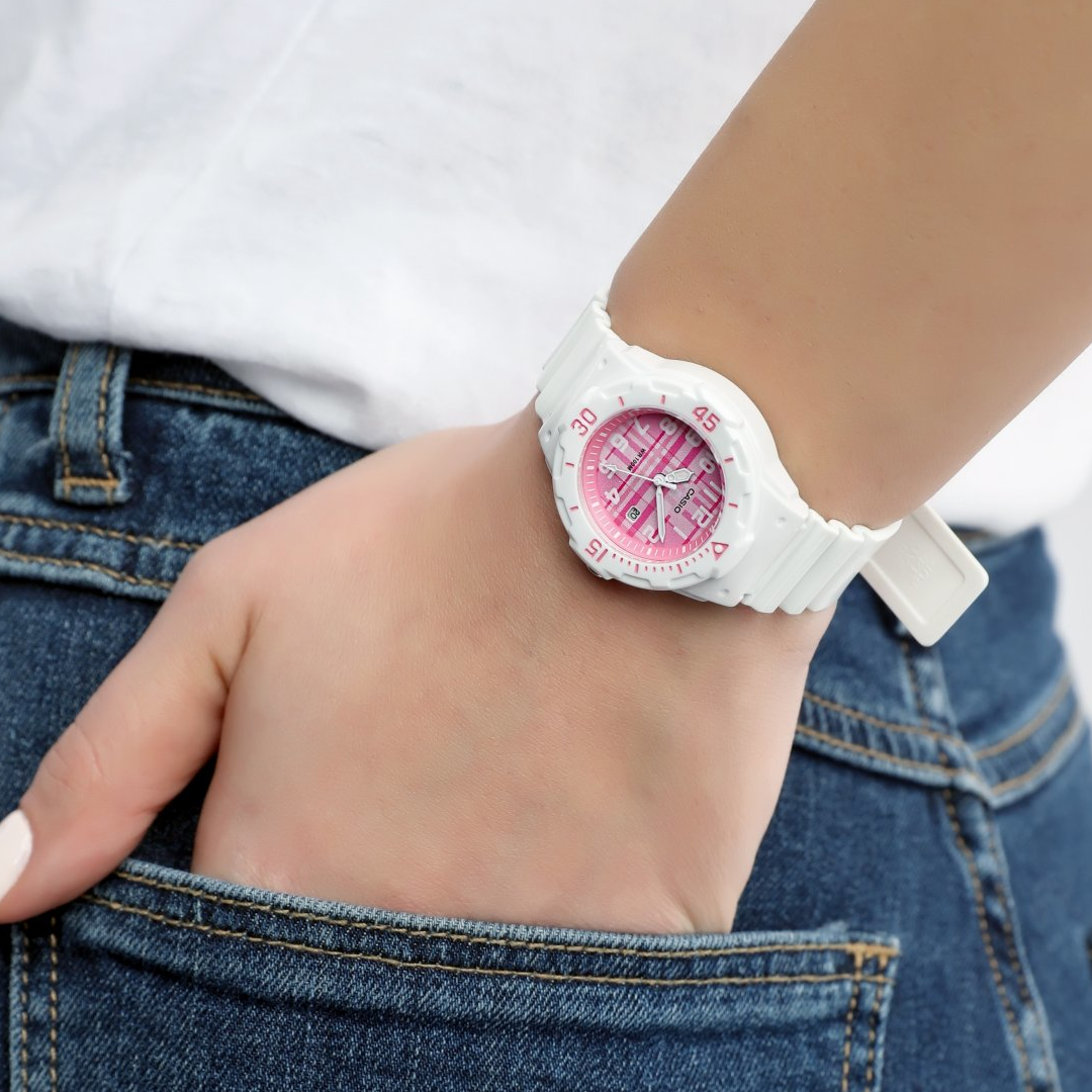 Casio - LRW-200H-4CVDF - Azzam Watches 