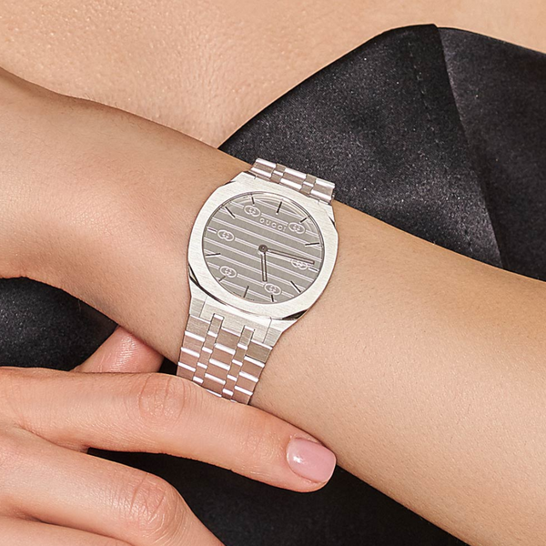 Gucci - YA163.402 - Azzam Watches 