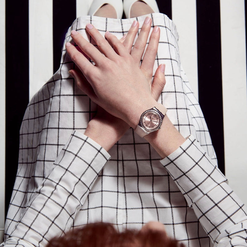 Swatch - YLS212 - Azzam Watches 